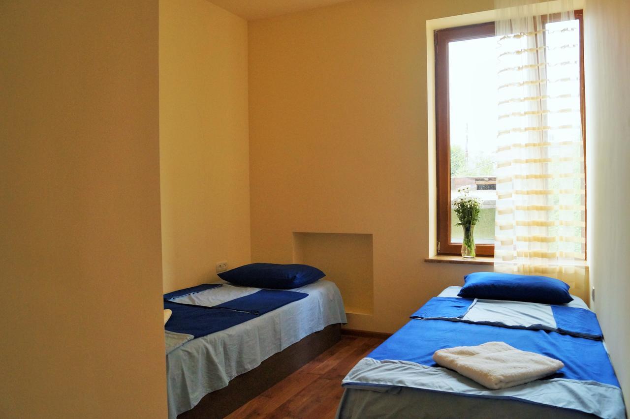 Shat Lav Hostel Γιερεβάν Εξωτερικό φωτογραφία