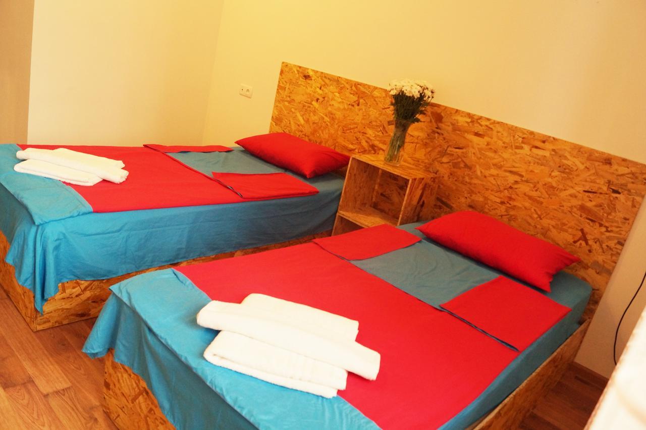 Shat Lav Hostel Γιερεβάν Εξωτερικό φωτογραφία