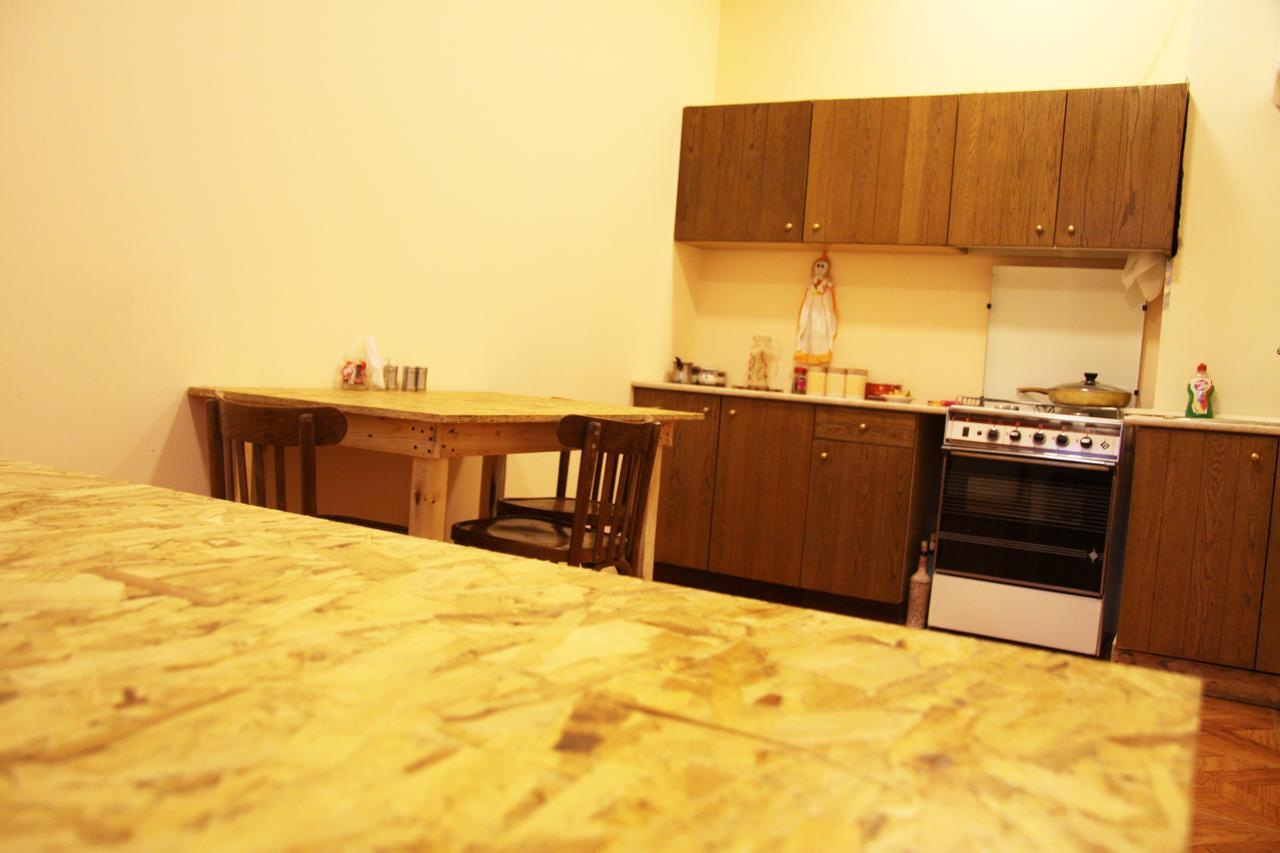 Shat Lav Hostel Γιερεβάν Εξωτερικό φωτογραφία
