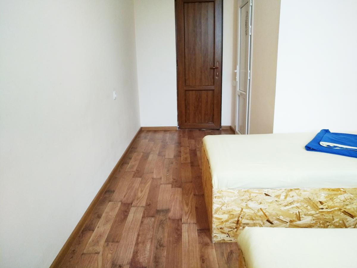 Shat Lav Hostel Γιερεβάν Εξωτερικό φωτογραφία